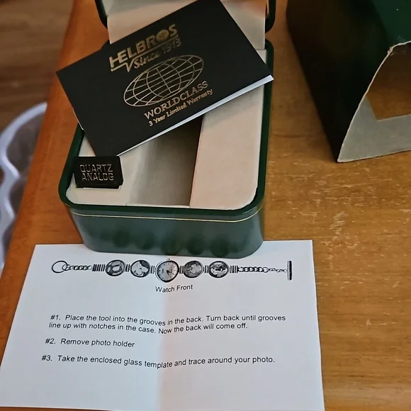 Helbros Photo Picture Bracelet Watch - Picture 6 of 6